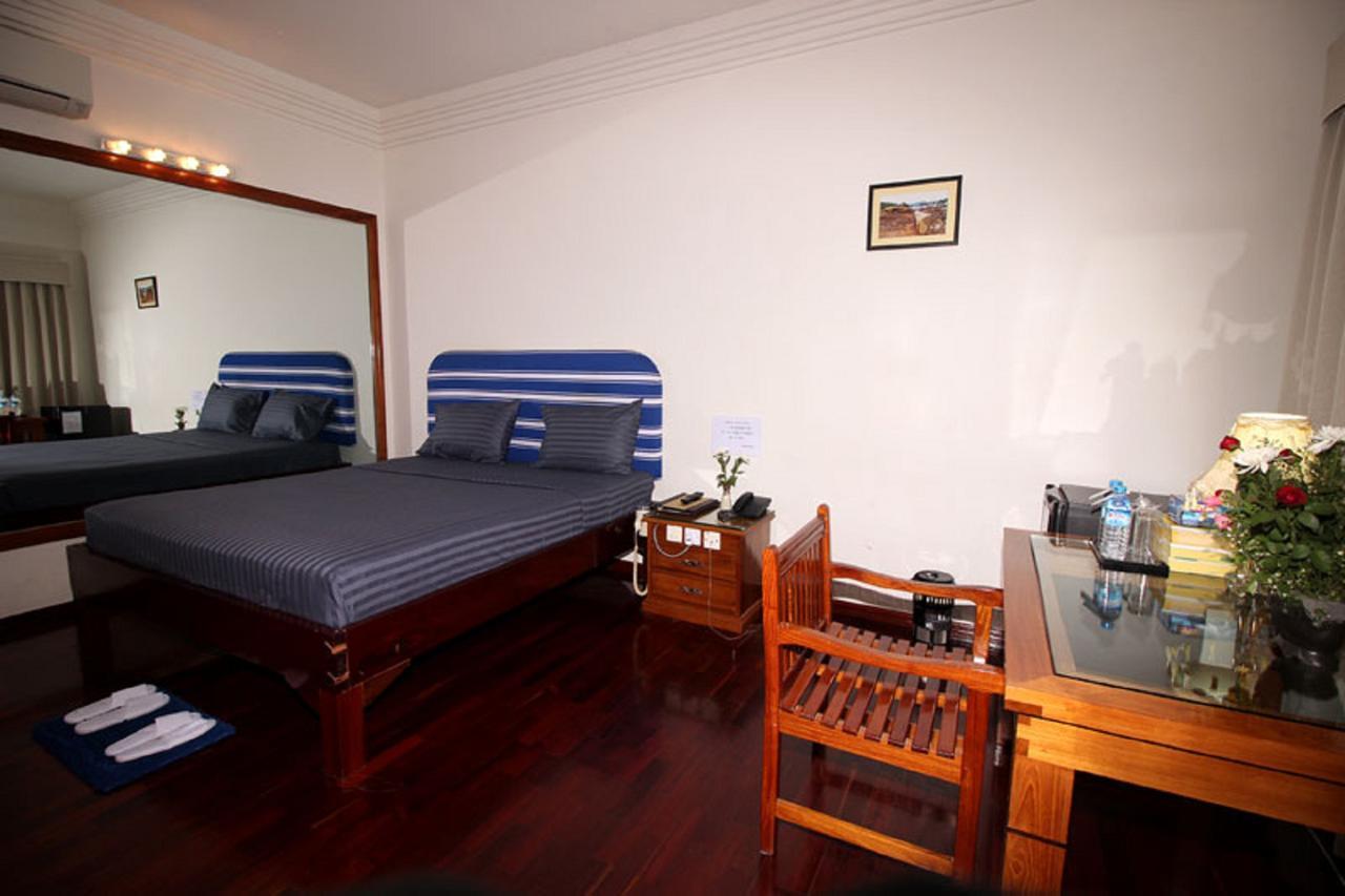 Myanmar Life Hotel Янгон Екстер'єр фото